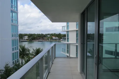 6620 Indian Creek Dr # 401, Miami Beach FL 33141