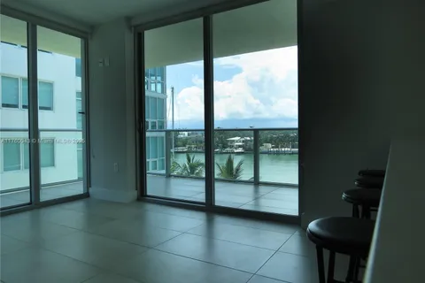 6620 Indian Creek Dr # 401, Miami Beach FL 33141