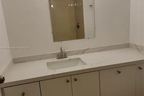 4440 NW 79th Ave # 2H, Doral FL 33166