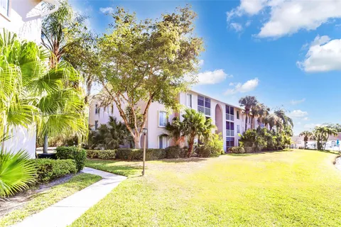 13771 Oneida Dr # G1, Delray Beach FL 33446