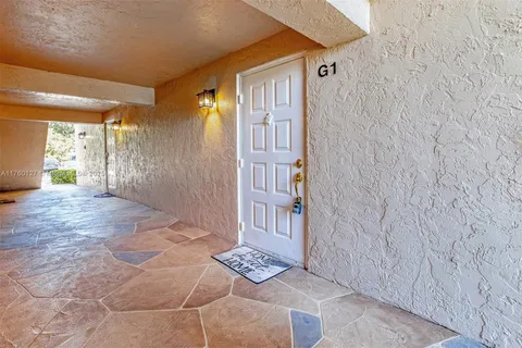 13771 Oneida Dr # G1, Delray Beach FL 33446
