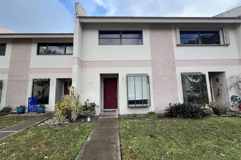 2700 S Oakland Forest Dr # 304, Oakland Park FL 33309