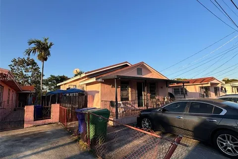 2345 NW 31st St, Miami FL 33142