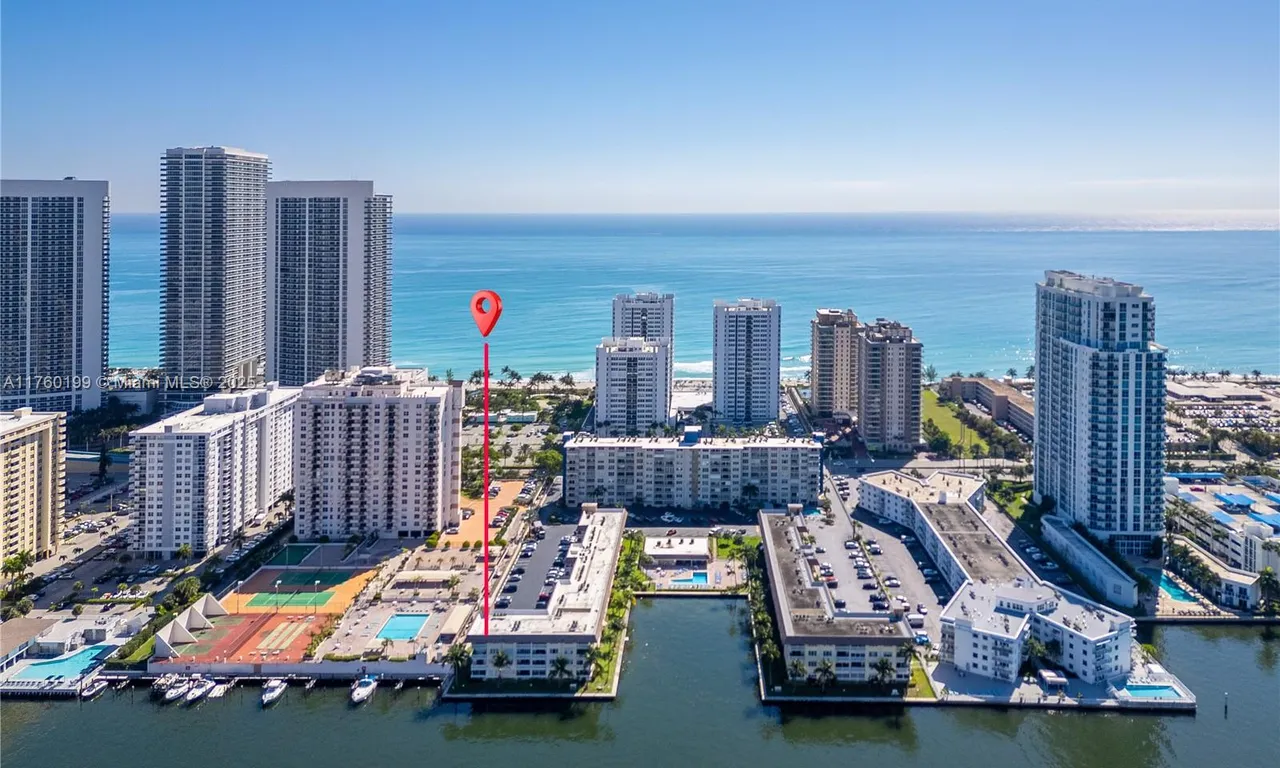 1889 S Ocean Dr # 414, Hallandale Beach FL 33009