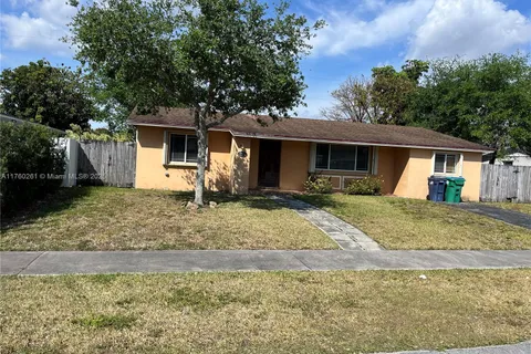 16320 SW 100th Ct, Miami FL 33157