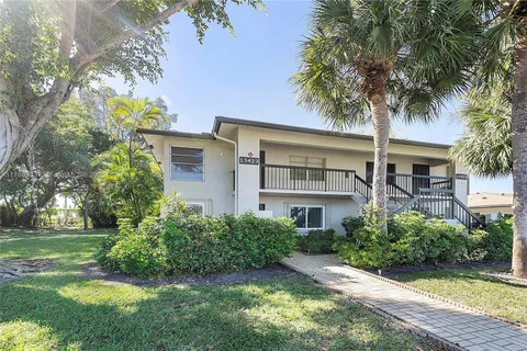 13423 Fishtail Palm Ct # B, Delray Beach FL 33484