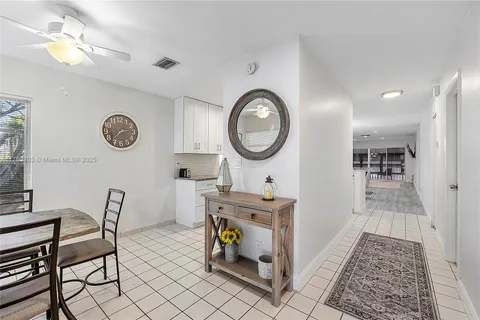 13423 Fishtail Palm Ct # B, Delray Beach FL 33484