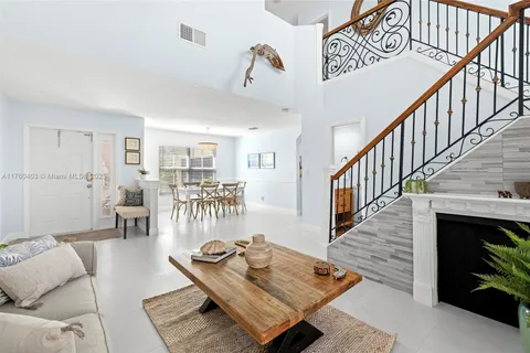 4735 NW 6th Pl, Coconut Creek FL 33063