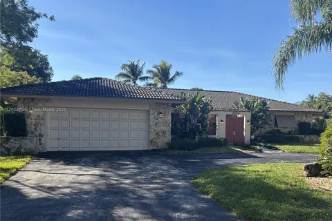 9924 NW 17th St, Coral Springs FL 33071