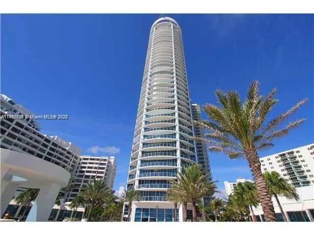 3101 S Ocean Dr # 1404, Hollywood FL 33019