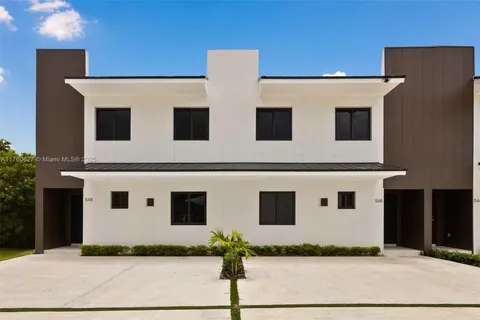 534 NW 7th St # 1, Florida City FL 33034