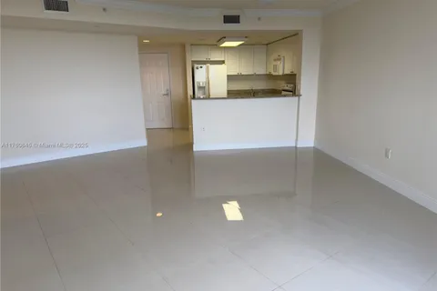 19501 W Country Club Dr # 911, Aventura FL 33180