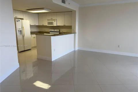 19501 W Country Club Dr # 911, Aventura FL 33180