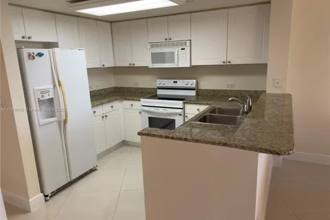 19501 W Country Club Dr # 911, Aventura FL 33180