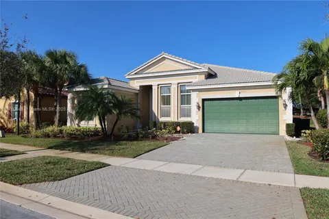 2355 Bellarosa Cir, Royal Palm Beach FL 33411