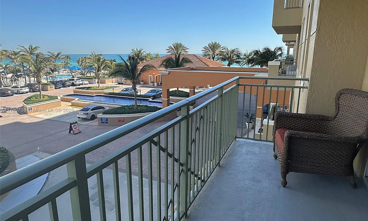 2080 S Ocean Drive # 304, Hallandale Beach FL 33009