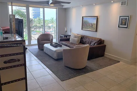 2080 S Ocean Drive # 304, Hallandale Beach FL 33009