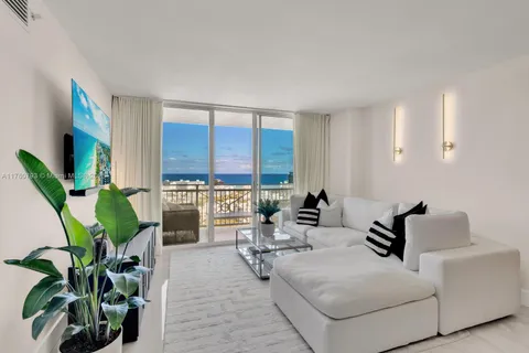 90 Alton Rd # 2207, Miami Beach FL 33139