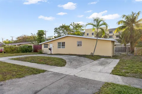 3430 NW 43rd Ave, Lauderdale Lakes FL 33319