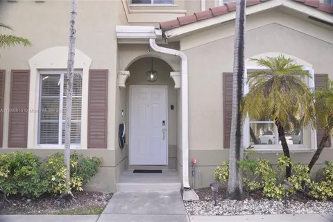 8261 NW 107th Ct # 10, Doral FL 33178