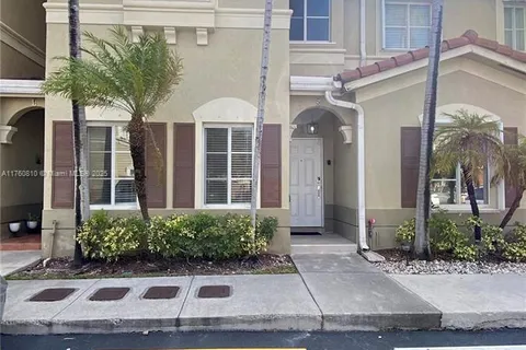 8261 NW 107th Ct # 10, Doral FL 33178