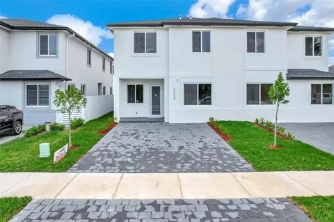 22516 SW 124 CT # A, Miami FL 33170