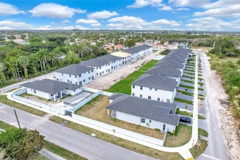 22483 SW 125 AVE # A, Miami FL 33170