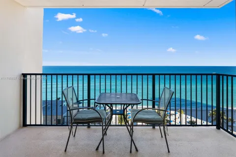 2201 S Ocean Dr # 1102, Hollywood FL 33019