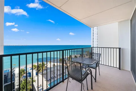 2201 S Ocean Dr # 1102, Hollywood FL 33019