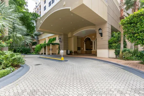 888 S DOUGLAS RD # 602, Coral Gables FL 33134