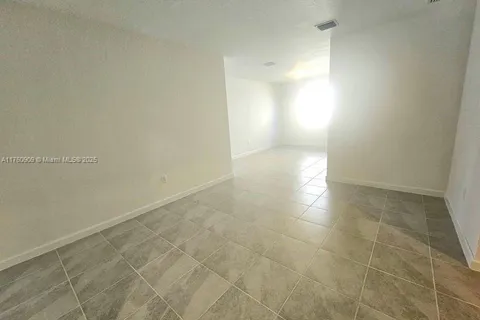 2800 SE 23 ave, Homestead FL 33035