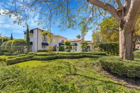 4504 Alhambra Cir, Coral Gables FL 33146