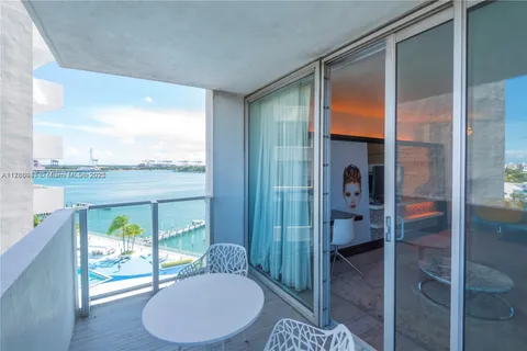 1100 West Ave # 827, Miami Beach FL 33139