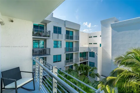 110 Washington Ave # 1712, Miami Beach FL 33139