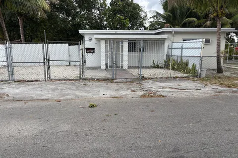 9228 NW 31st Ave # 1, Miami FL 33147