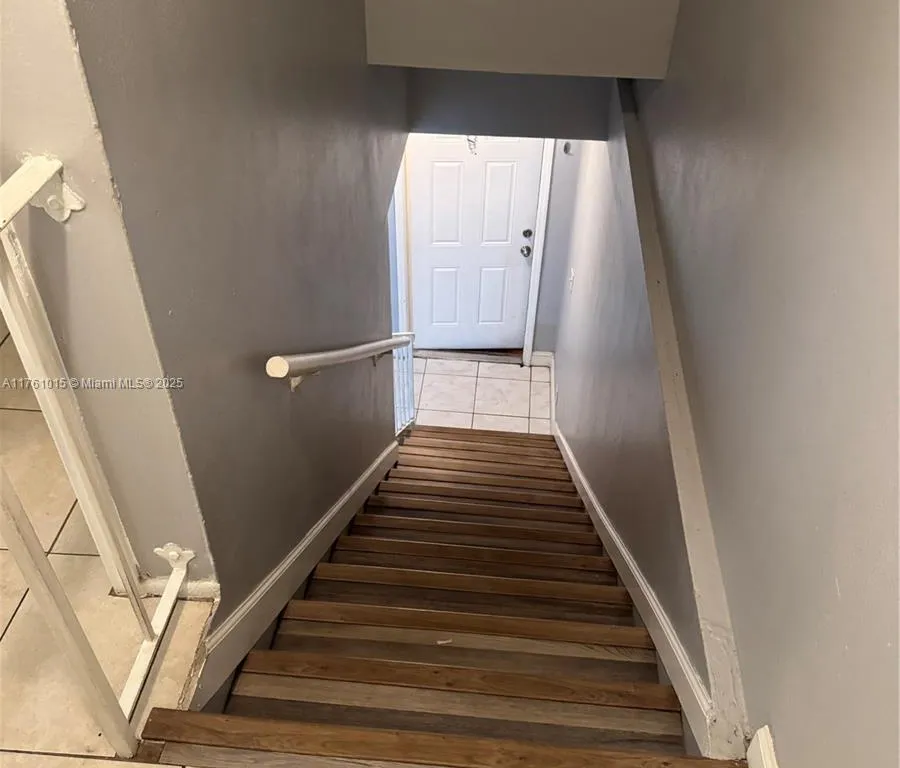 2021 NW 59th Ave # 2, Lauderhill FL 33313
