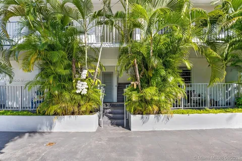 1125 9th St # 2, Miami Beach FL 33139