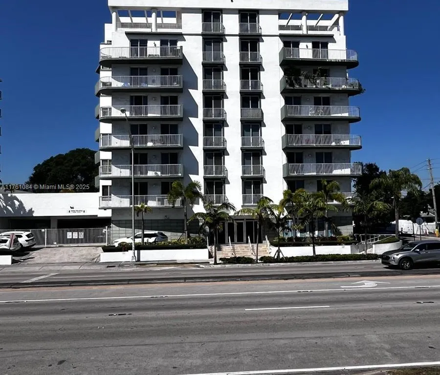 2550 SW 27th Ave # 304, Miami FL 33133