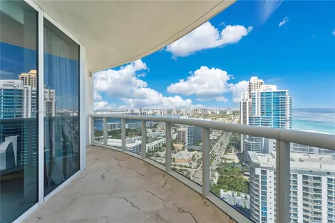 17201 Collins Ave # 3708, Sunny Isles Beach FL 33160