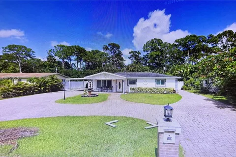 410 Forest Estate Dr, West Palm Beach FL 33415