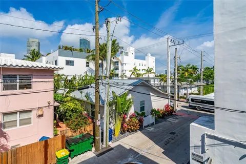 350 Meridian Ave # 202, Miami Beach FL 33139