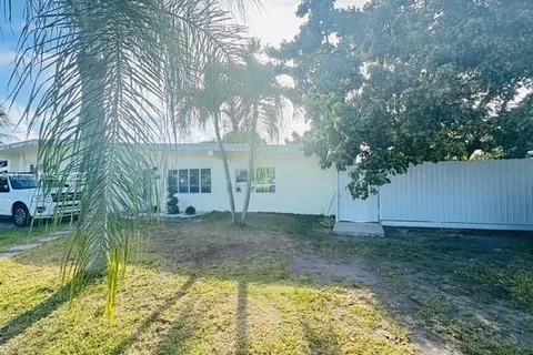 26980 SW 143rd Pl, Homestead FL 33032