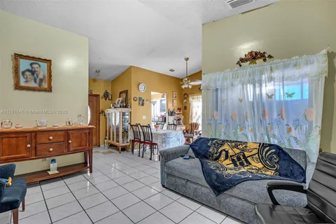 17641 SW 115th Ave, Miami FL 33157