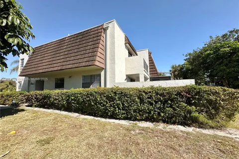 1501 NW 90th Way # 1501, Pembroke Pines FL 33024