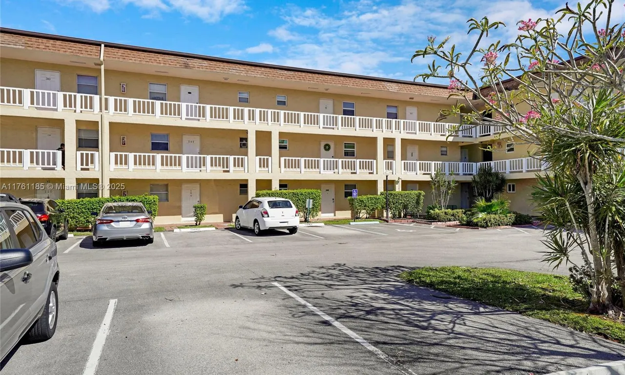 3500 SW Natura Blvd # 307, Deerfield Beach FL 33441