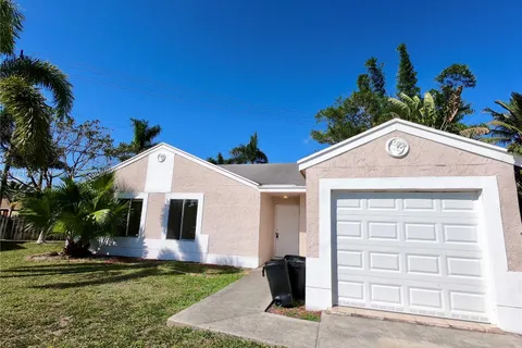 18766 Cloud Lake Cir, Boca Raton FL 33496