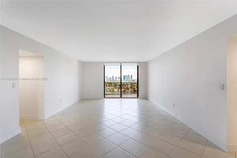 9 Island Ave # 2406, Miami Beach FL 33139