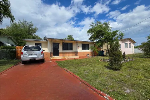 2815 NW 96th St, Miami FL 33147