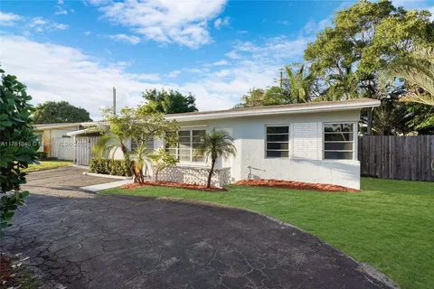1441 NE 32nd Pl, Pompano Beach FL 33064