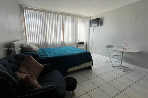 6484 Indian Creek Dr # 115, Miami Beach FL 33141